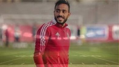 كهربا قالي متشغلشي بالك بشيك الزمالك إلا بعد انتهاء أزمة فتوح