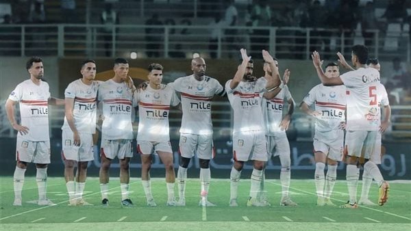 لاعبو الزمالك يخوضون تدريبات استشفائية عقب انتهاء المران